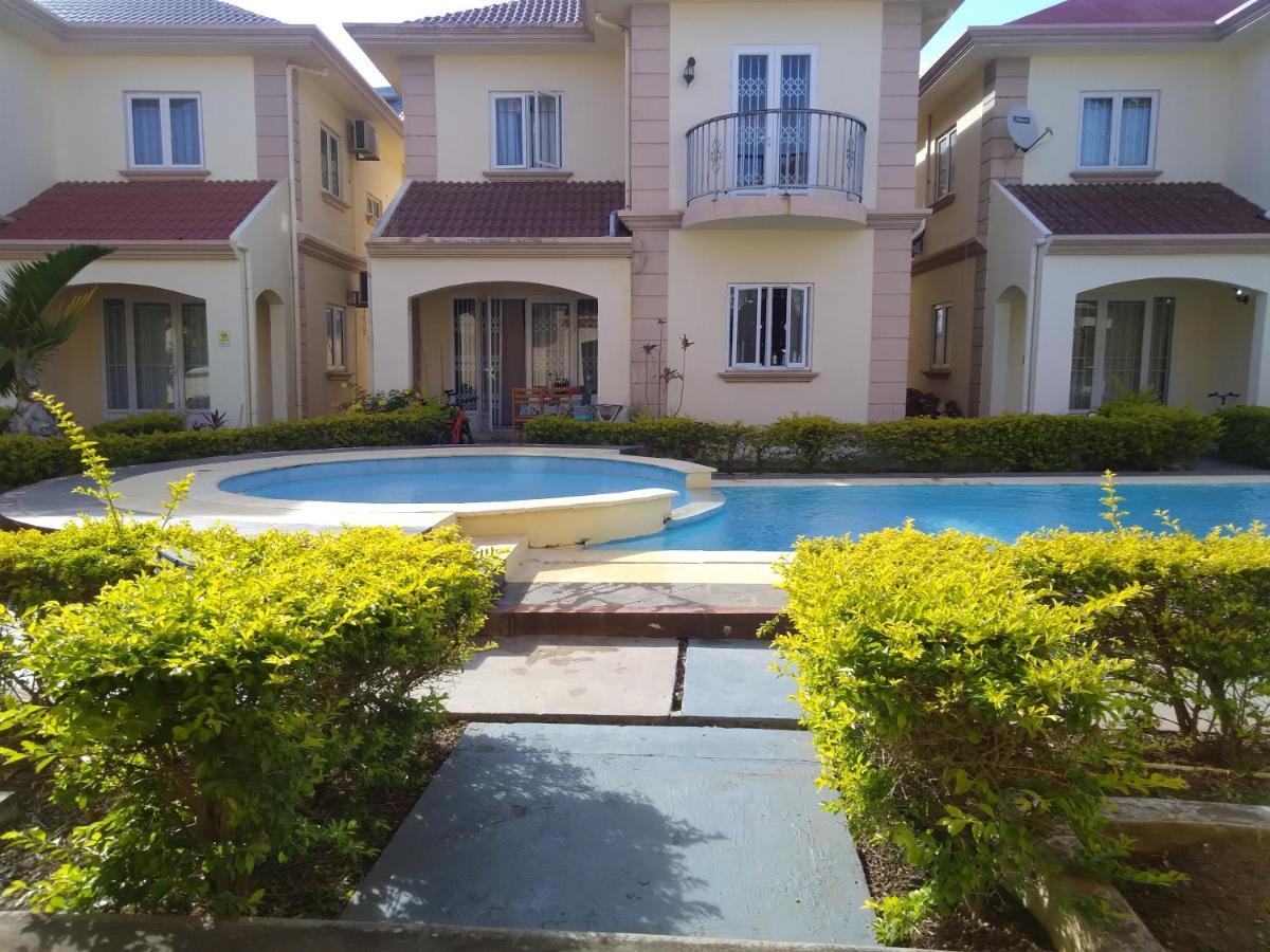 Lotus Villa, Residences Le Chaumet, Pereybere Bain Boeuf Buitenkant foto